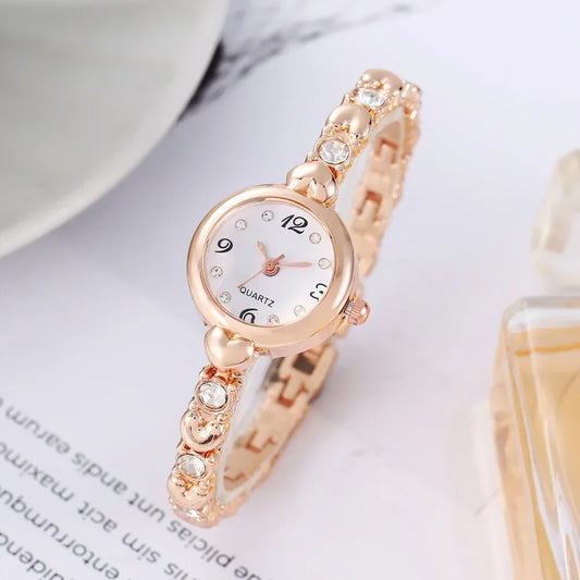 montre-bracelet élégante pour femme